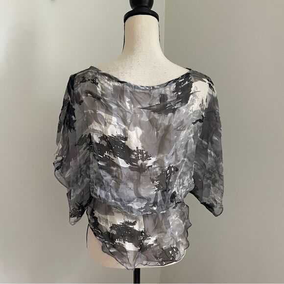 Gibson Abstract Black Sheer Peplum Blouse‎ size XS Watercolor Lightweight Top - Picture 3 of 12